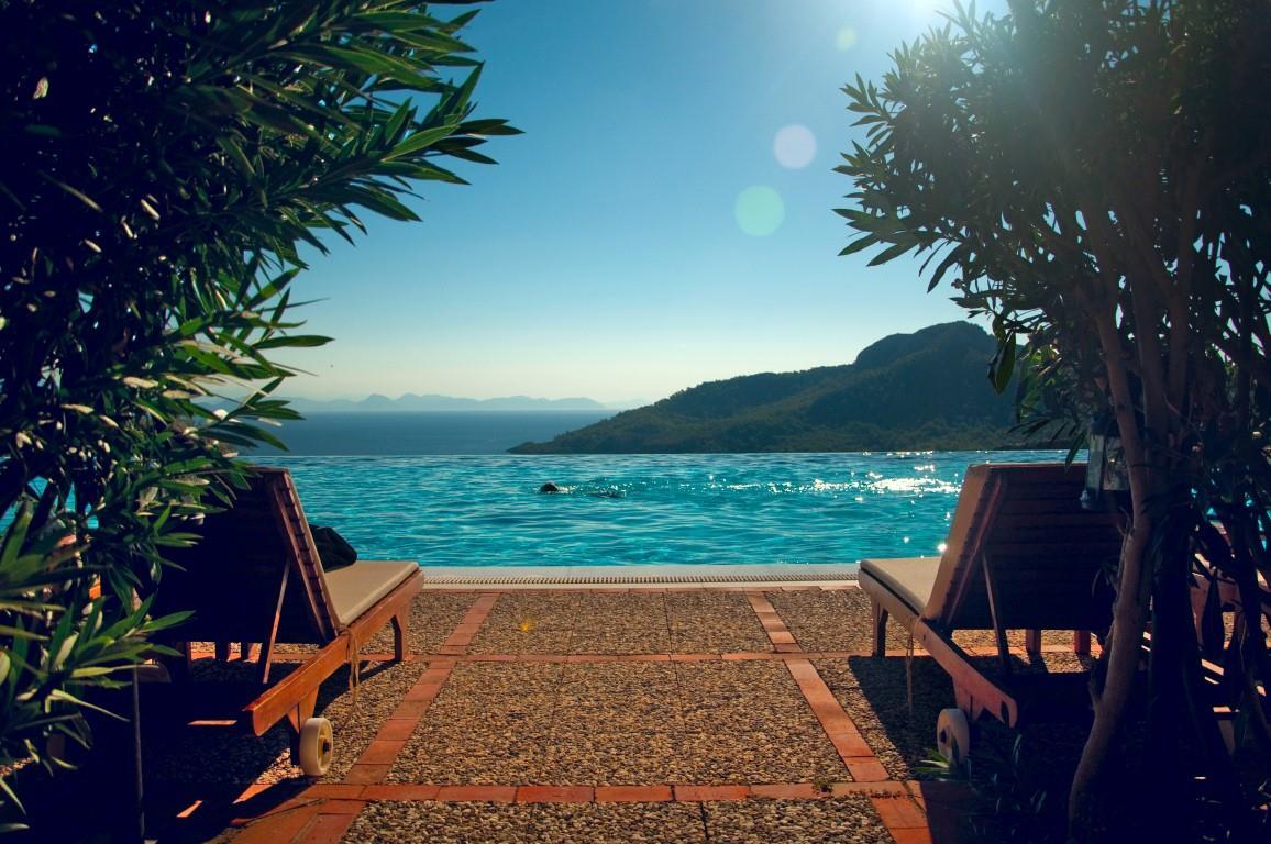 Dionysos Village Hotel 4*